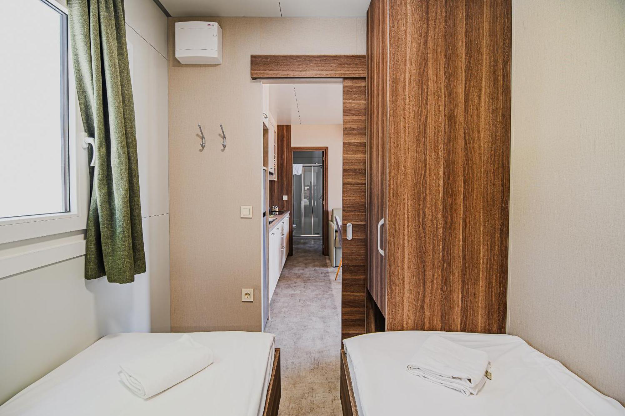 Premium Mobile Homes With Thermal Riviera Tickets 卡特兹奥布萨维 外观 照片