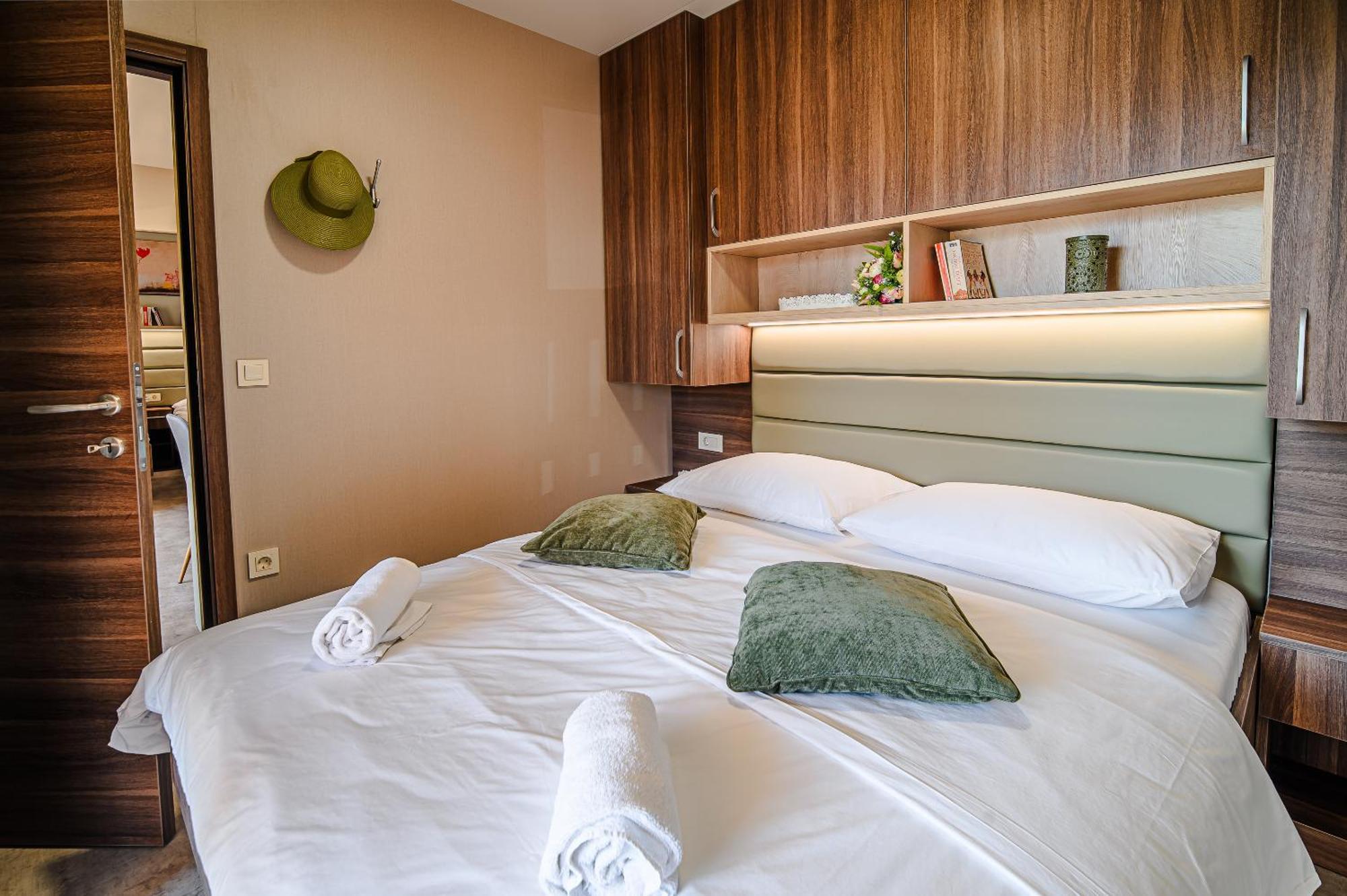 Premium Mobile Homes With Thermal Riviera Tickets 卡特兹奥布萨维 外观 照片