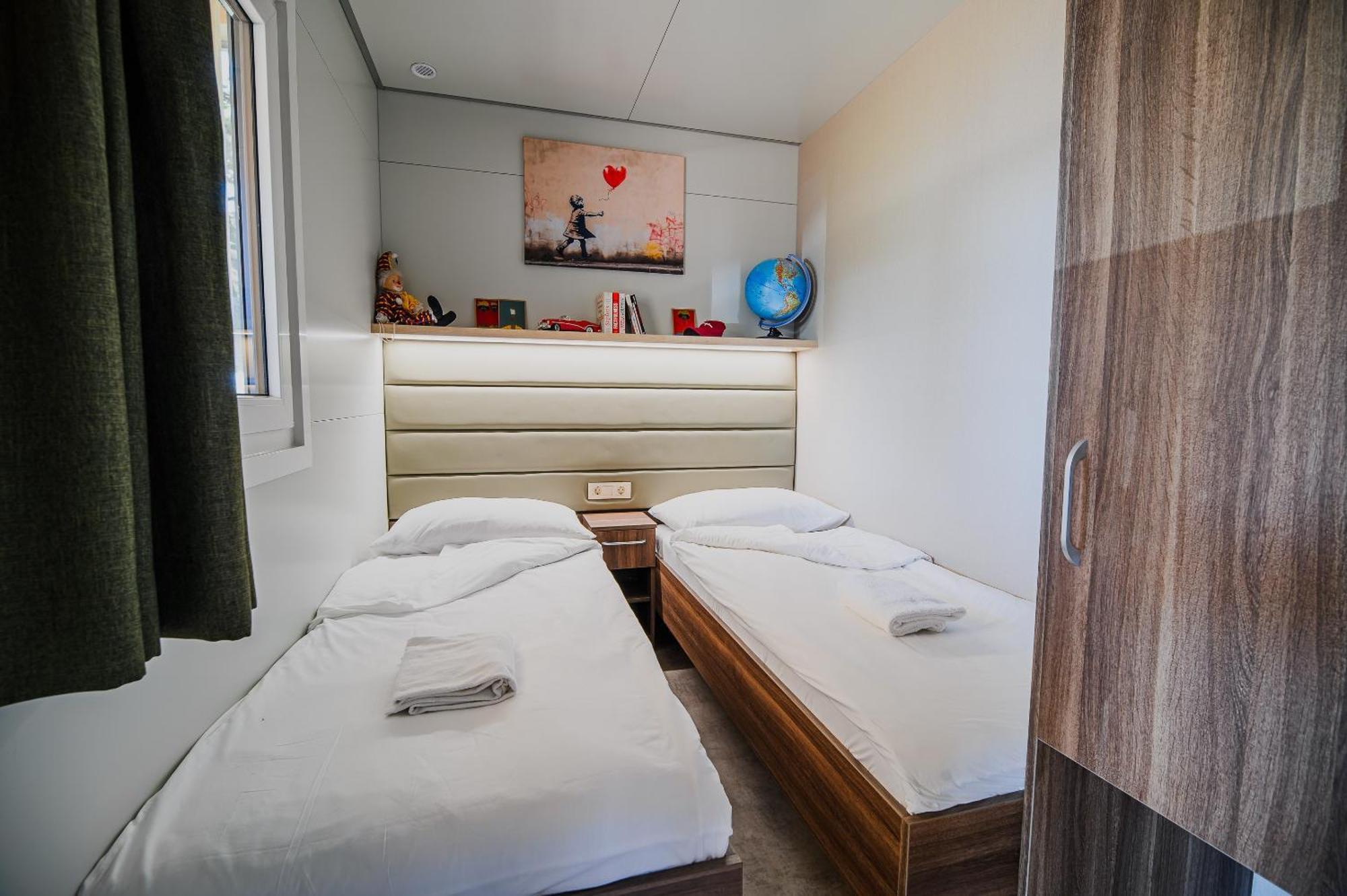 Premium Mobile Homes With Thermal Riviera Tickets 卡特兹奥布萨维 客房 照片